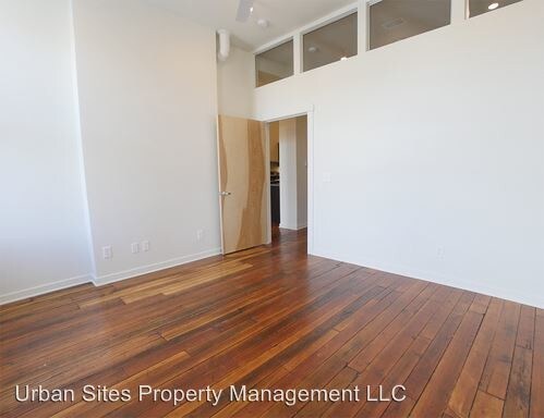 Foto principal - 1208 Main St
