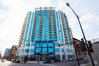 Building Photo - 1600 S Indiana Ave