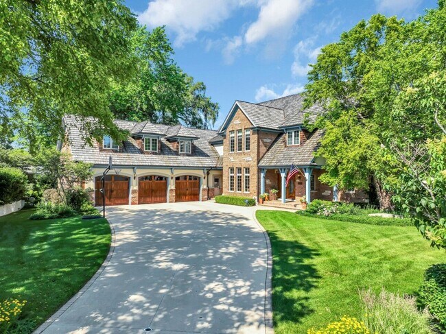 Foto del edificio - Lake Home for Rent in Racine