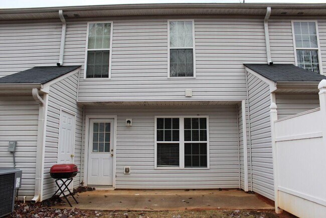 Building Photo - 3525 Waldrop Trail