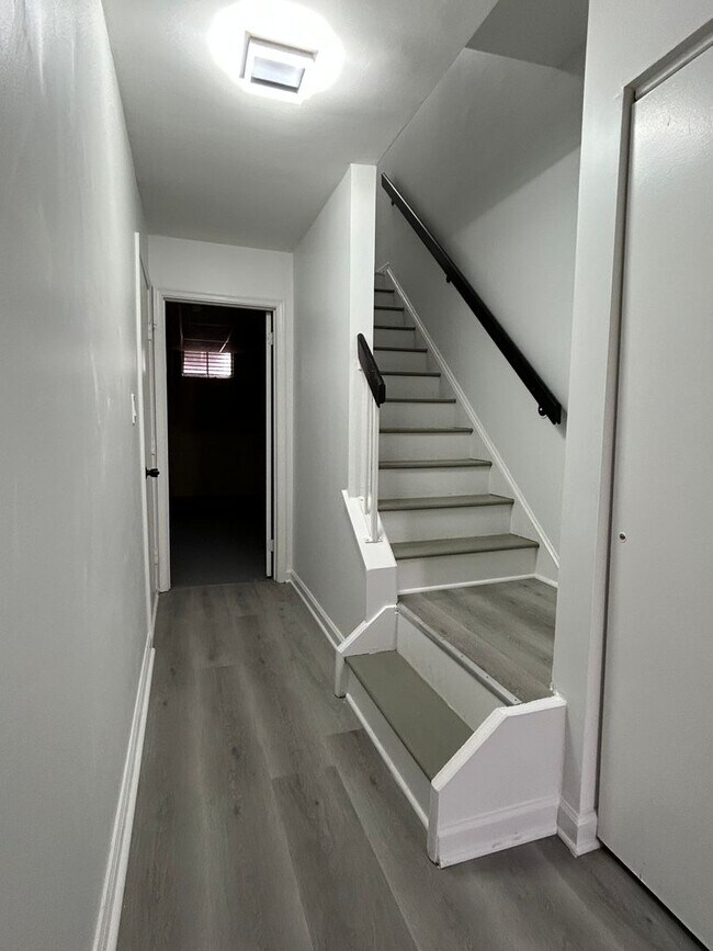 Foto del edificio - 4 Monferrato Ct