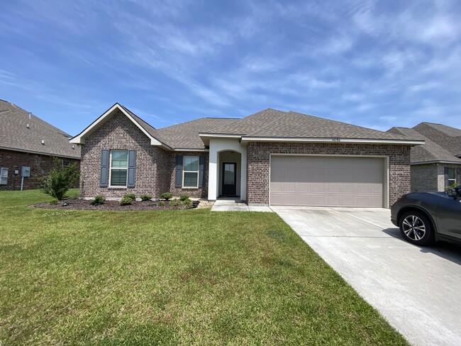 Building Photo - 40190 Maddie Drive