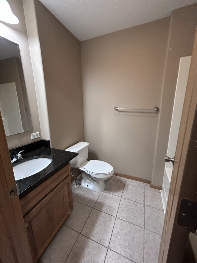 Building Photo - Burlington