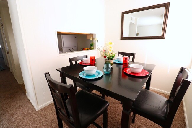 Foto del edificio - Riverbend Residences