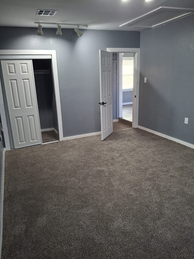 Foto del edificio - 2611 NW 46th Pl