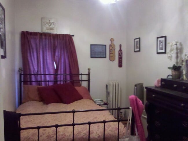 Building Photo - 37 Symphony Rd