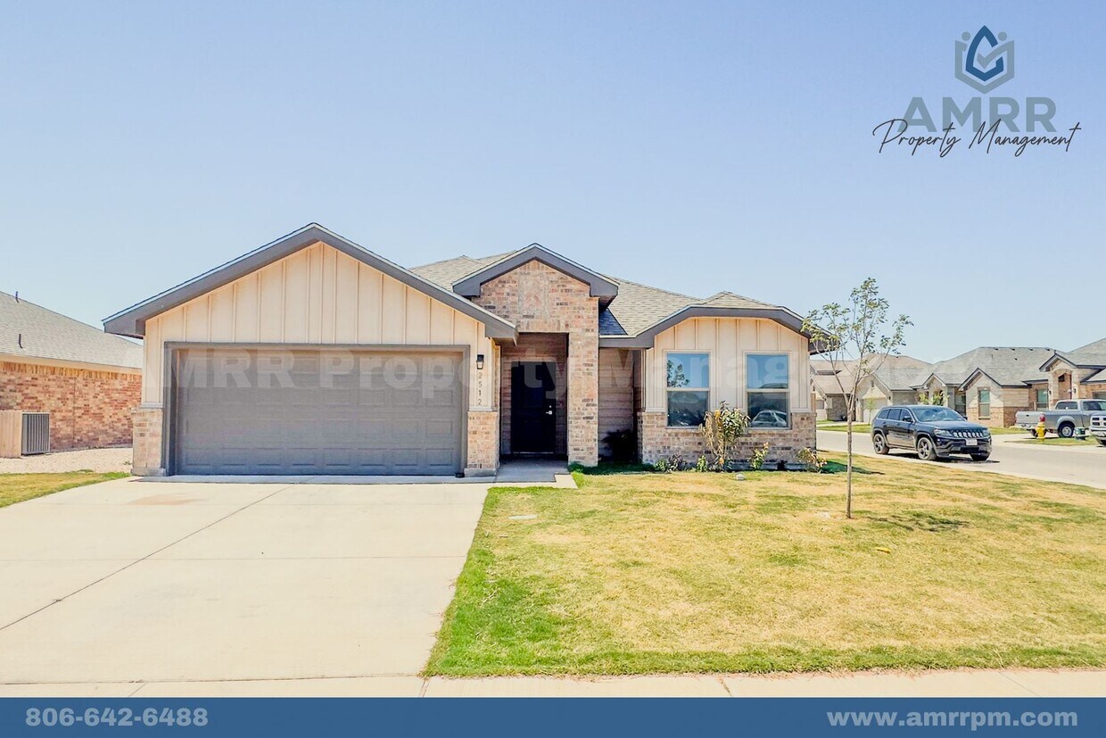 Primary Photo - 3 bedroom Home in Greenwood ISD!