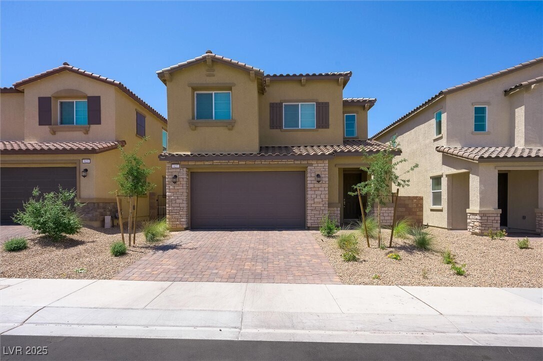 Foto principal - 827 Aurelie Ridge St