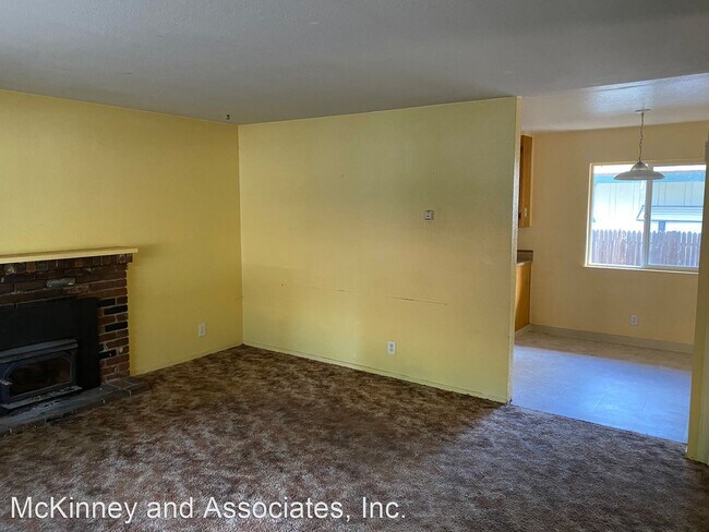 Building Photo - 2 br, 1 bath House - 2394 Tahoe Vista Dr #1