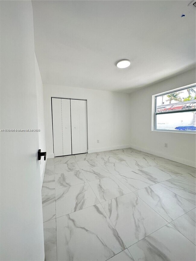 Foto del edificio - 1441 NW 34th St
