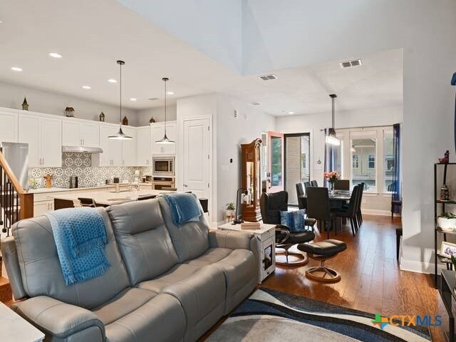 Foto del edificio - 783 N Academy Ave