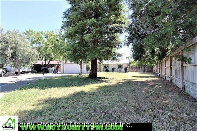 Foto del edificio - 3 br, 2 bath House - 2355 Amethyst