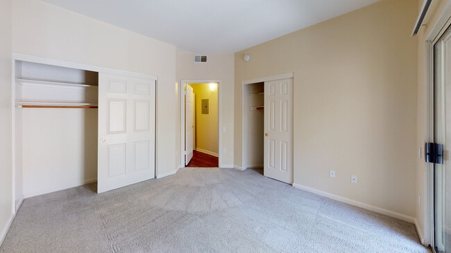 Interior Photo - Almaden Lake Village