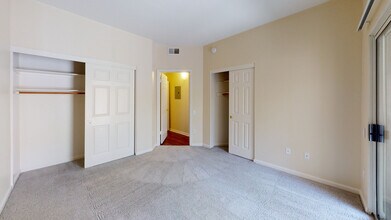 Interior Photo - Almaden Lake Village