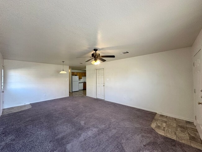 Building Photo - 1408 Van Zanten Ct