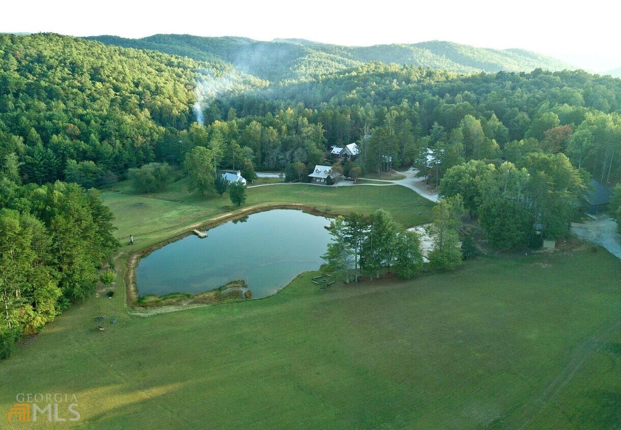 Primary Photo - 653 Covecrest Dr