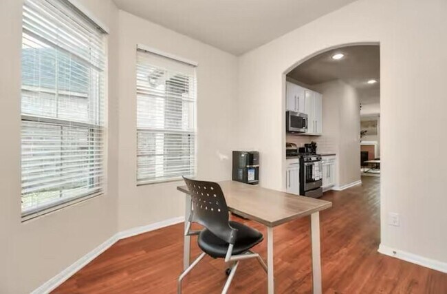 Foto del edificio - 18335 All Oak Trail