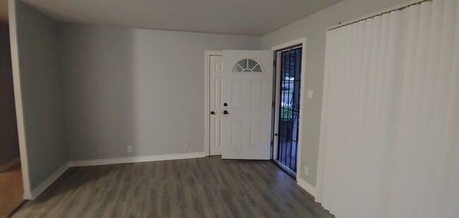 Foto del edificio - 5817 N 32nd St