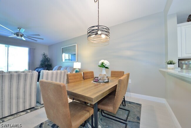 Foto del edificio - 14350 Bristol Bay Pl