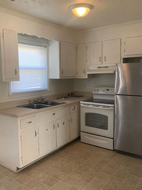 Foto del edificio - 3703 Jackson Farm Rd