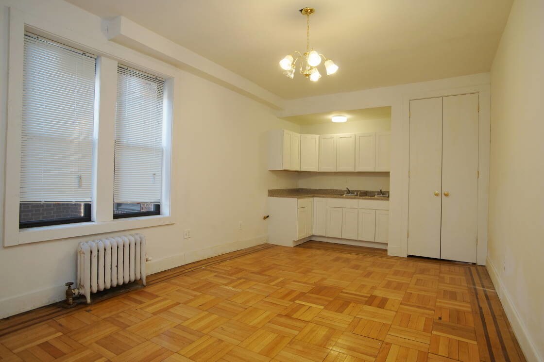 Foto principal - 4812 14th Ave