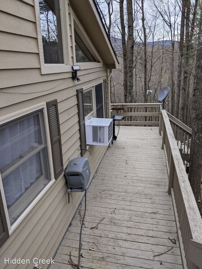 Building Photo - 2 br, 2 bath House - 117 E Horseshoe Ridge...