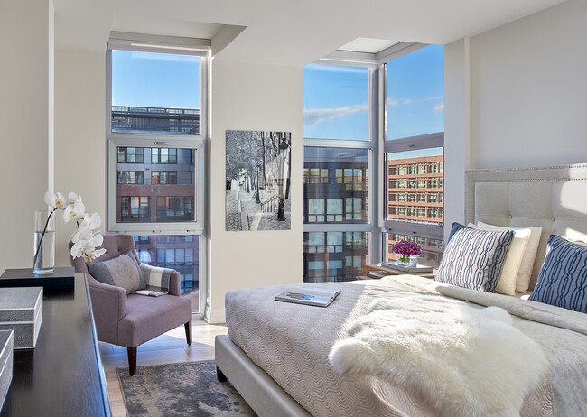Habitaciones grandes con ventanales - Elysium Fourteen