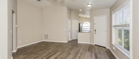 Building Photo - 2175 Eola Ct