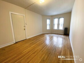Building Photo - 4231 N Paulina St