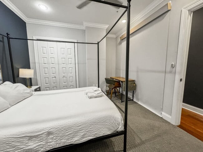 Foto del edificio - 1421 N 5th St