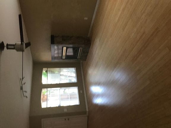 Foto del edificio - 9726 Riverchase Dr