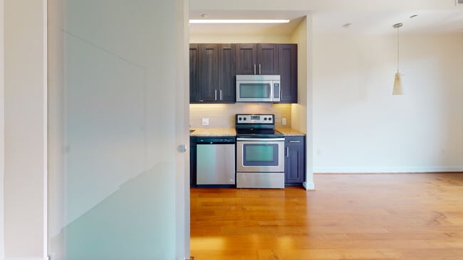 Interior Photo - Capitol View on 14th