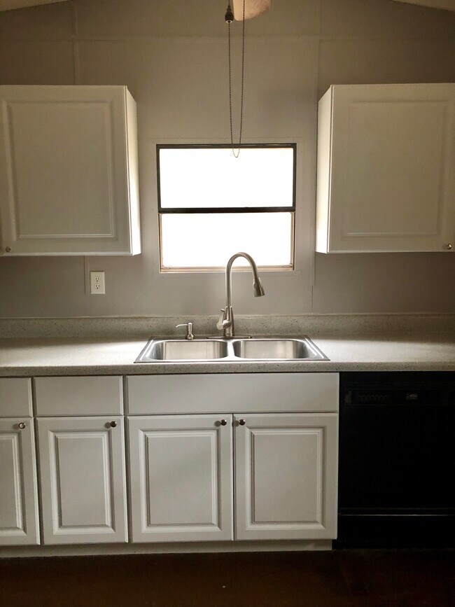 Foto del edificio - 320 Co Rd 220