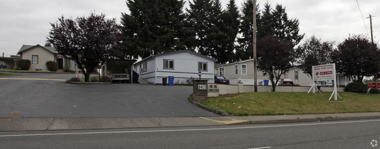 Primary Photo - Lone Pine Mobile Home Park