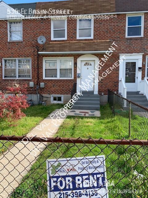 Primary Photo - Newly Renovated 3-Bedroom Single Home For ...