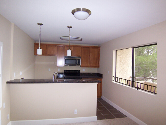 Kitchen (includes fridge) - 10982 Roebling Ave