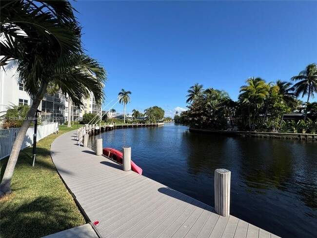 Foto del edificio - 2970 NE 16th Ave