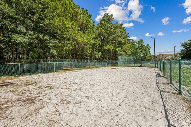 Dog Park - Cypress Lake Apartments