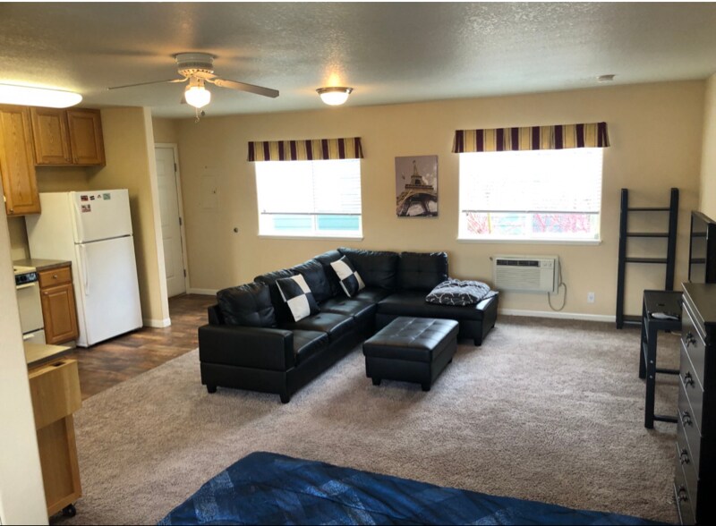 Foto del edificio - 1 NE Park Ln