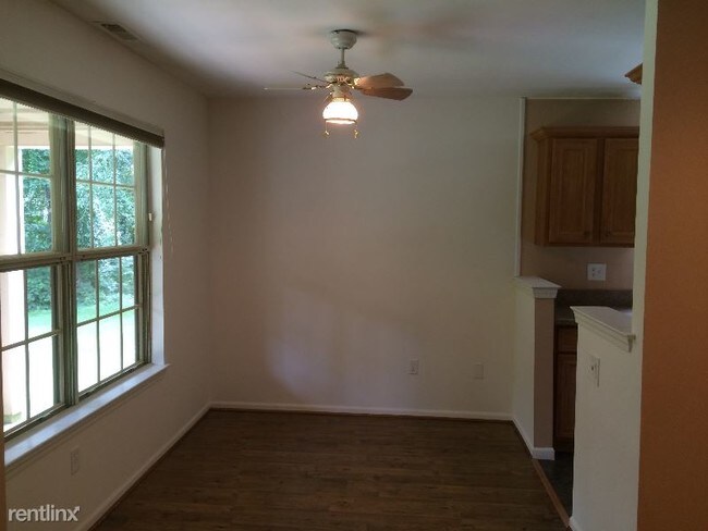 Foto del edificio - 2 br, 2 bath Condo - 424 Tavistock Road