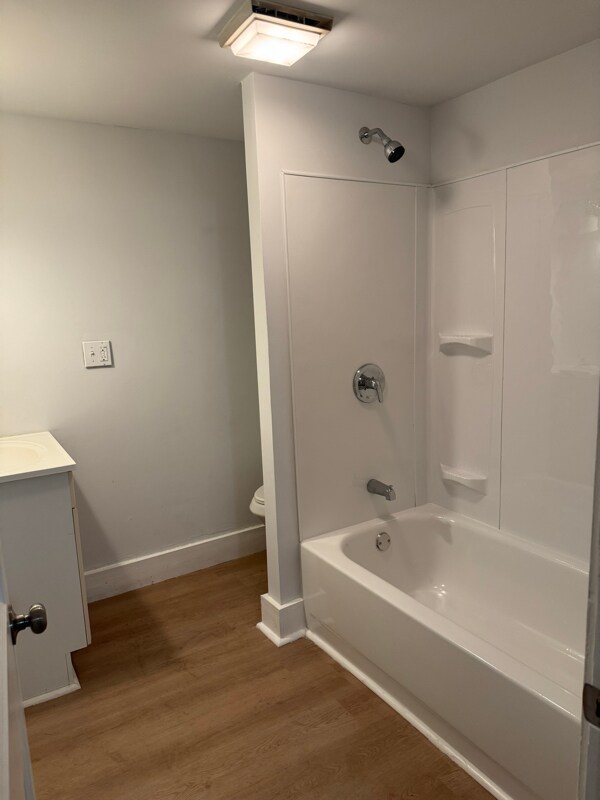 Foto del edificio - 223 N Main St