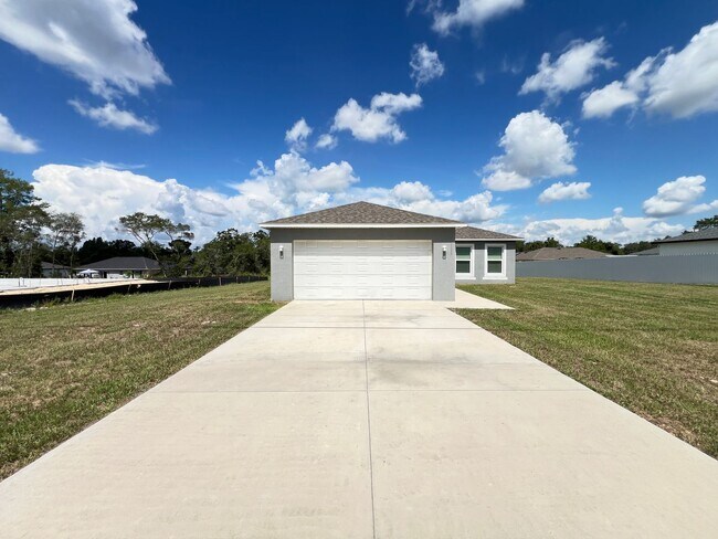 Foto del edificio - Beautiful and Lovely 3BD/2BA Home in Ocala!!l