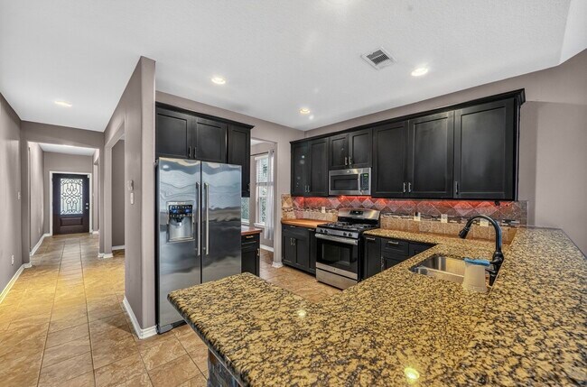Building Photo - 11623 Greensbrook Garden Dr