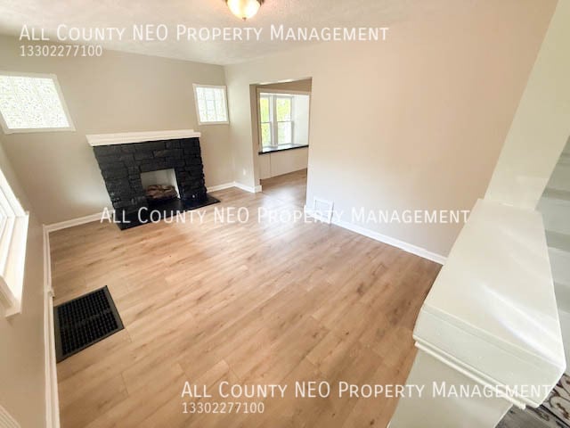 Building Photo - 593 Hoye Ave