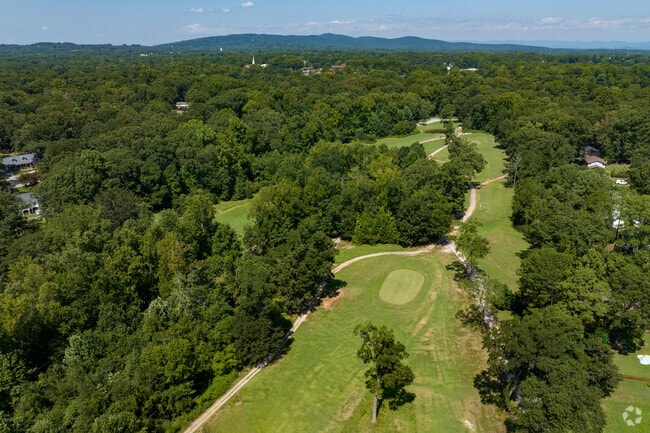 Botany in the Eastside neighborhood has a nice golf course for the community residents.