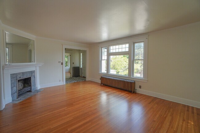 Foto del edificio - 2389 W Boise Ave