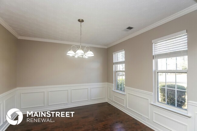 Building Photo - 1631 Sparrow Wood Ln SW