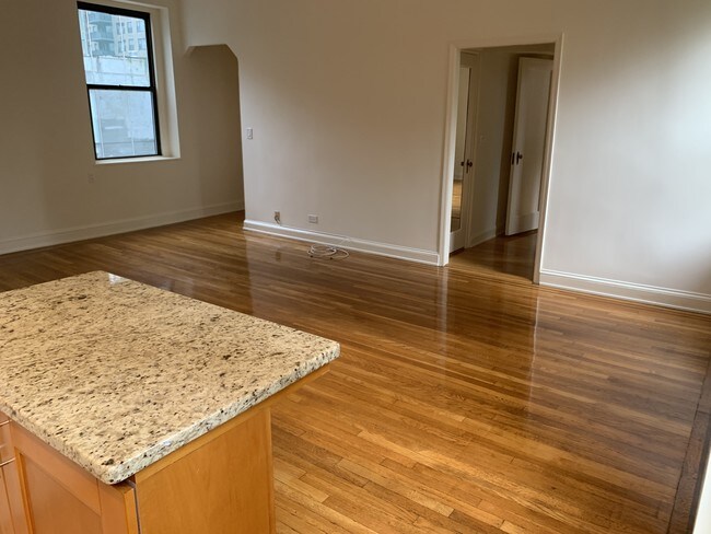 Foto del edificio - 234 E 40th St