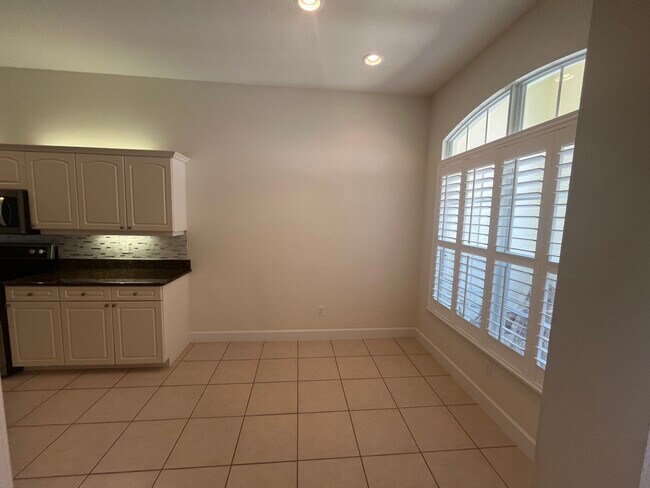 Foto del edificio - 1436 Carlow Cir