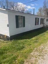 Building Photo - 10 Smith Ln